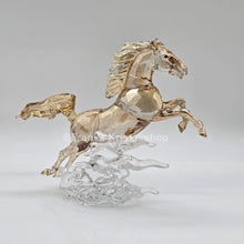 Lade das Bild in den Galerie-Viewer, SWAROVSKI Asian Symbols Springendes Pferd 5701370