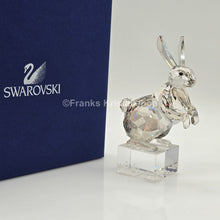 Lade das Bild in den Galerie-Viewer, SWAROVSKI Asian Symbols Zodiak Hase, 1. Generation Silver Shade 1046179