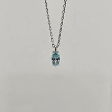 Lade das Bild in den Galerie-Viewer, SWAROVSKI Authentic Oval Halskette Türkis Rhodiniert 5523544