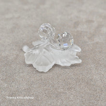 Lade das Bild in den Galerie-Viewer, SWAROVSKI Baby Schnecken auf Weinblatt 268196 oE
