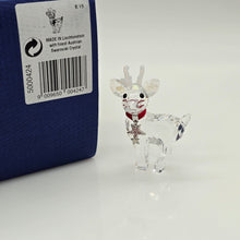 Lade das Bild in den Galerie-Viewer, SWAROVSKI Baby Rentier 5000424