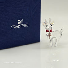 Lade das Bild in den Galerie-Viewer, SWAROVSKI Baby Rentier 5000424