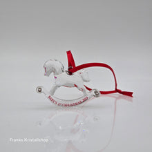 Lade das Bild in den Galerie-Viewer, SWAROVSKI Babys Erstes Weihnachtsornament 2019 Schaukelpferd 5439947
