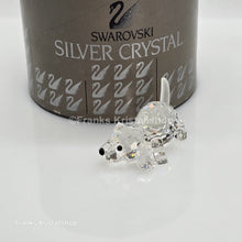 Lade das Bild in den Galerie-Viewer, SWAROVSKI Beagle klein spielend 172296