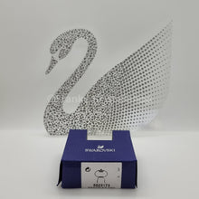 Lade das Bild in den Galerie-Viewer, SWAROVSKI Slake Slake Power Collection Buddha Armband Grün 5523173