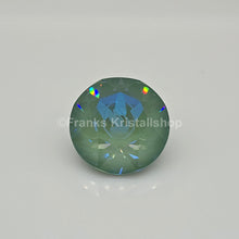 Lade das Bild in den Galerie-Viewer, SWAROVSKI Schwan Chaton Exclusive Silky Sage Grün 5674575