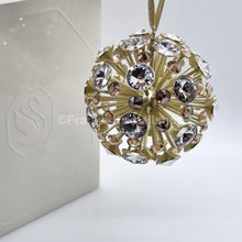 Lade das Bild in den Galerie-Viewer, SWAROVSKI Constella Weihnachtskugel 2022 Groß 5628031