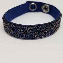 Lade das Bild in den Galerie-Viewer, SWAROVSKI Crystal Rock Armband Blau