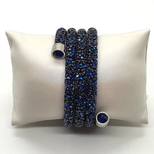 Lade das Bild in den Galerie-Viewer, SWAROVSKI Crystaldust Triple Armreif Größe M Blau 5294804