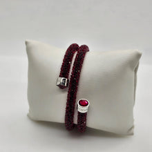 Lade das Bild in den Galerie-Viewer, SWAROVSKI Crystaldust Doppel Armreif Größe S Rot 5255905
