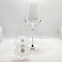 Lade das Bild in den Galerie-Viewer, SWAROVSKI Crystalline Weingläser Rotwein Gläser 2er Set 626624