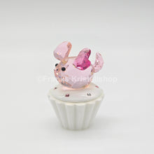 Lade das Bild in den Galerie-Viewer, SWAROVSKI Memories Cupcake Dose Zahndose Mit Maus Rosa 1194042