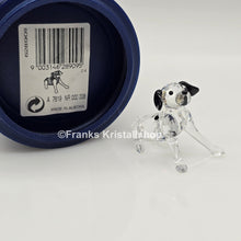 Lade das Bild in den Galerie-Viewer, SWAROVSKI Dalmatiner Welpe sitzend 628909