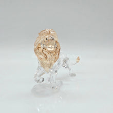 Lade das Bild in den Galerie-Viewer, SWAROVSKI Disney Mufasa Version 1 - Der König der Löwen 1048265