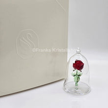 Lade das Bild in den Galerie-Viewer, SWAROVSKI Disney Verzauberte Rose Die Schöne und das Biest 5230478