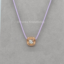 Lade das Bild in den Galerie-Viewer, SWAROVSKI Dulcis Halskette Roséfarben, Kordel Violett 5622377