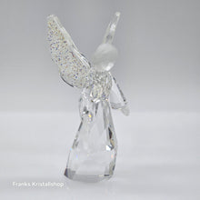 Lade das Bild in den Galerie-Viewer, SWAROVSKI Engel Weihnachtsengel mit funkelnden Flügeln 946480