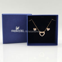 Lade das Bild in den Galerie-Viewer, SWAROVSKI Enjoy Schmuckset Herz Kette und Herz Ohrstecker, Goldlegierung 5273147 oU