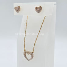 Lade das Bild in den Galerie-Viewer, SWAROVSKI Enjoy Schmuckset Herz Kette und Herz Ohrstecker, Goldlegierung 5273147 oU