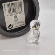 Lade das Bild in den Galerie-Viewer, SWAROVSKI Eule auf Ast 1003319