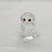 Lade das Bild in den Galerie-Viewer, SWAROVSKI Eule auf Ast 1003319
