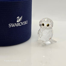 Lade das Bild in den Galerie-Viewer, SWAROVSKI Eule auf Ast 1003319