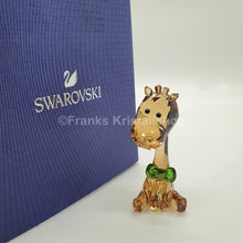 Lade das Bild in den Galerie-Viewer, SWAROVSKI Baby Animals SCS Giraffe 5424468