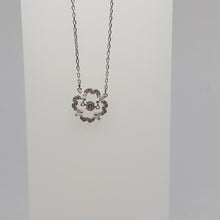 Lade das Bild in den Galerie-Viewer, SWAROVSKI Sparkling Dance Flower Halskette Weiß, Rhodiniert 5392759