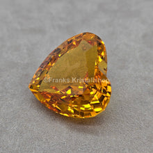 Lade das Bild in den Galerie-Viewer, SWAROVSKI Harmony 2005 Topaz Herz 696974