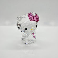 Lade das Bild in den Galerie-Viewer, SWAROVSKI Hello Kitty mit Rosa Schleife 1096877