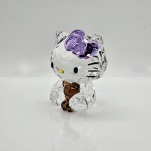 Lade das Bild in den Galerie-Viewer, SWAROVSKI Hello Kitty mit Teddy Bär 1096879 o.E.