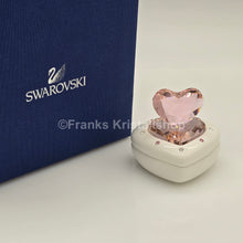 Lade das Bild in den Galerie-Viewer, SWAROVSKI Memories Herz Dose Schmuckdose Rosa Herz Pink 5063344 oU