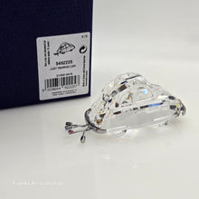 Lade das Bild in den Galerie-Viewer, SWAROVSKI Hochzeitsauto Just Married 5492225