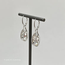 Lade das Bild in den Galerie-Viewer, SWAROVSKI Holding Drop-Ohrhänger Ohrringe Weiß, Rhodiniert 5528487