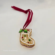 Lade das Bild in den Galerie-Viewer, SWAROVSKI Holiday Cheers Lebkuchen Stiefel Ornament 5681581