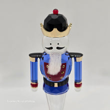 Lade das Bild in den Galerie-Viewer, SWAROVSKI Holiday Cheers Nussknacker 2024 Blau 5680177