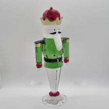 Lade das Bild in den Galerie-Viewer, SWAROVSKI Holiday Cheers Nussknacker 2023 Groß 5657975