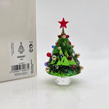 Lade das Bild in den Galerie-Viewer, SWAROVSKI Holiday Cheers Weihnachtsbaum 5680087