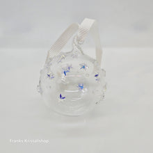 Lade das Bild in den Galerie-Viewer, SWAROVSKI Holiday Magic Weihnachtskugel 2024 Klein XS 5682733