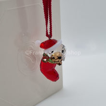 Lade das Bild in den Galerie-Viewer, SWAROVSKI Holiday Cheers Beagle Ornament 5625363