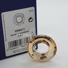 Lade das Bild in den Galerie-Viewer, SWAROVSKI Holiday Cheers Lebkuchen Donut Magnet 5596371