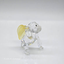Lade das Bild in den Galerie-Viewer, SWAROVSKI Junger Gorilla mit Bananen 273394