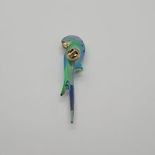 Lade das Bild in den Galerie-Viewer, SWAROVSKI Jungle Beats Papagei Magnet Brosche Grün Groß 5572152
