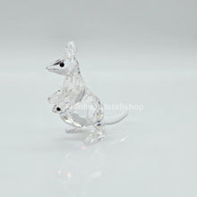 Lade das Bild in den Galerie-Viewer, SWAROVSKI Känguru Mutter und Baby 181756
