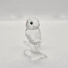 Lade das Bild in den Galerie-Viewer, SWAROVSKI Kauz auf Ast 119442