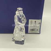 Lade das Bild in den Galerie-Viewer, SWAROVSKI Weihnachtskrippe Melchior Heilige Drei Könige 5393837
