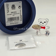 Lade das Bild in den Galerie-Viewer, SWAROVSKI Kris Bär Sonderausgabe 2017 Happy Birthday und A Message For You 5301574