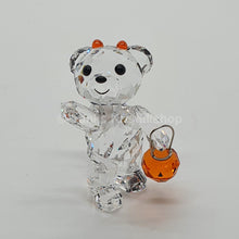 Lade das Bild in den Galerie-Viewer, SWAROVSKI Kris Bär Halloween 1096026