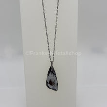 Lade das Bild in den Galerie-Viewer, SWAROVSKI Kristall Jet Hematite Kette Allegory 5032811
