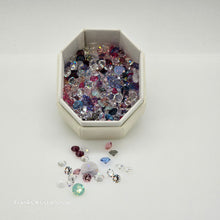 Lade das Bild in den Galerie-Viewer, SWAROVSKI SCS Kristalle Dekosteine Crystals Bunt 5642662